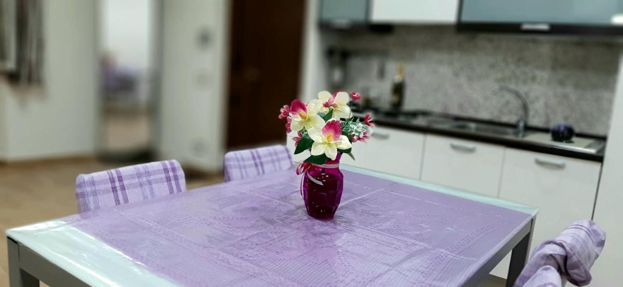 Castello Apartment Deluxe ชากกา ภายนอก รูปภาพ